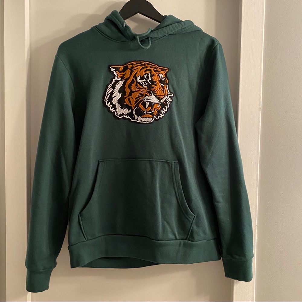 Men’s Old Navy Tiger Hooded Sweatshirt